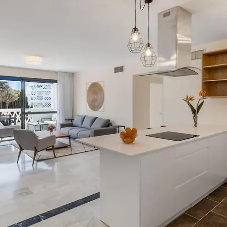 Appartement Stylish Sea View In Playas Del Duque Marbella